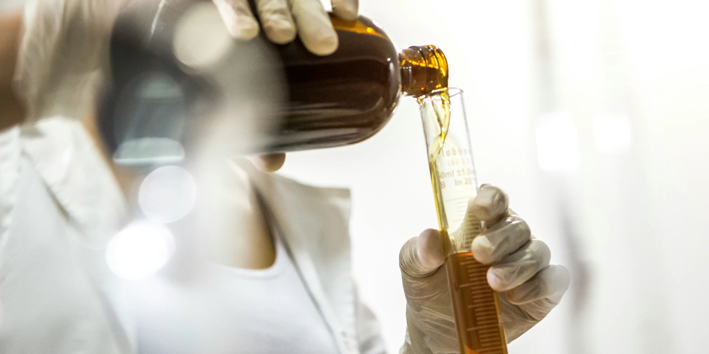 CBN vs CBD: Comparing Effects, Research, and Effectiveness for Sleep